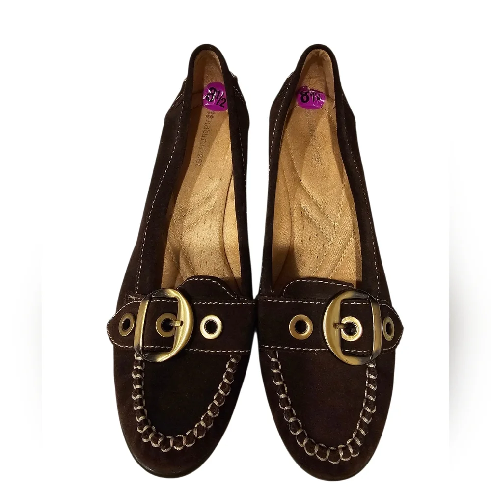 Naturalizer‎ Brown Suede Wedges with Moccasin Stitching Size 8.5